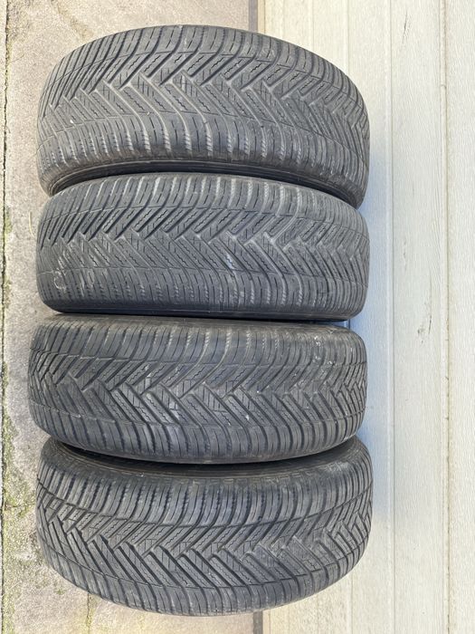 Anvelope all seasons Hankook 205/60R16 2022