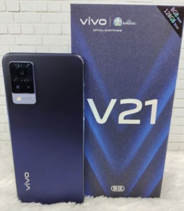 Vivo V21 ram 8+4 128 gb