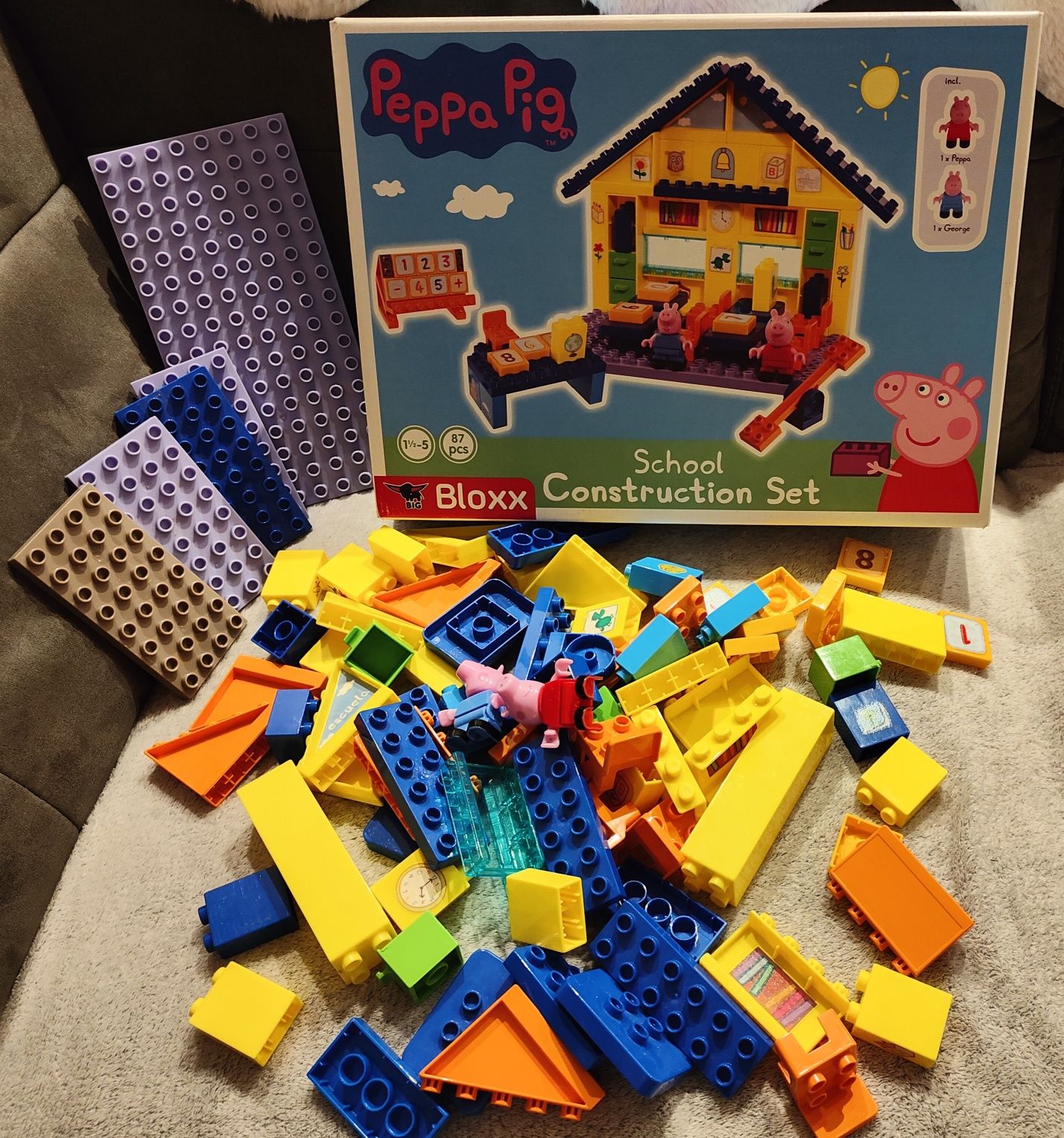 Lego Peppa Pig School set Bistrita OLX.ro