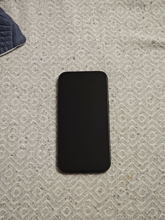 Iphone 16 256gb в отличном состоянии