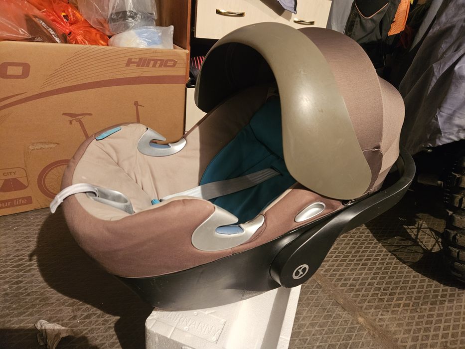 Продам автолюльку Cybex atom Q