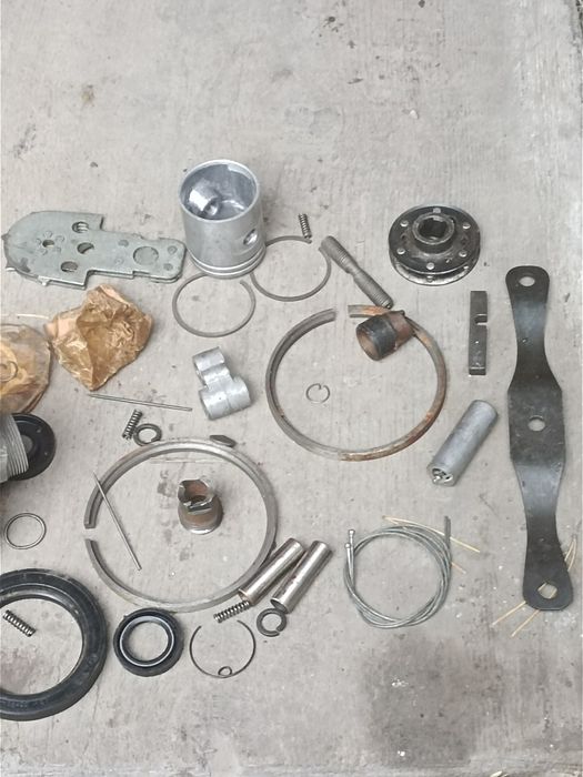 Продам бензопила дружба 4