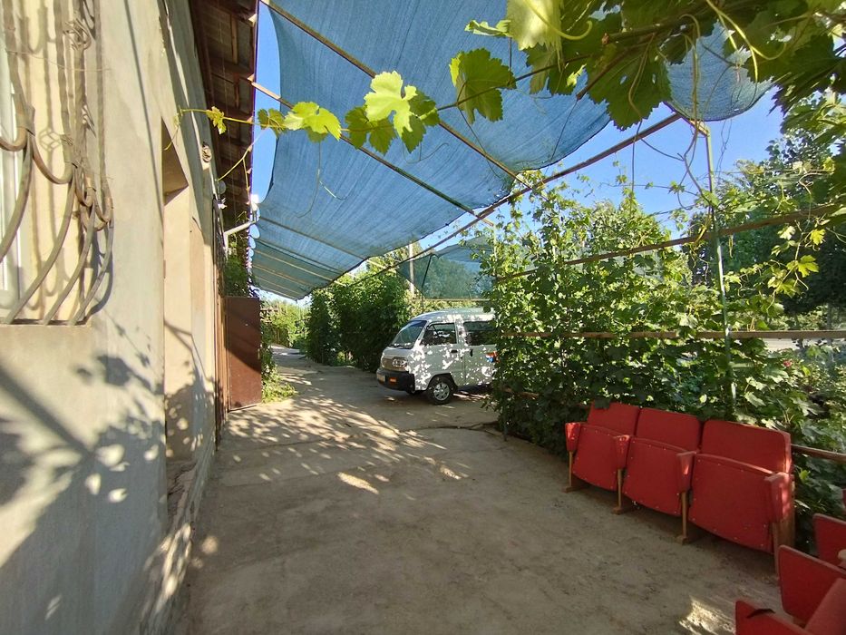 Ок олтинда 1 200 кв уй сотилади!