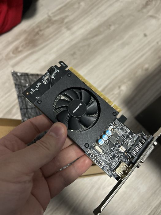 Procesor i3 4170 +placa video nVidia 710 vRam 2gb