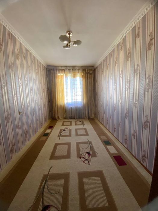 Srochni 3 xonali kv sotiladi