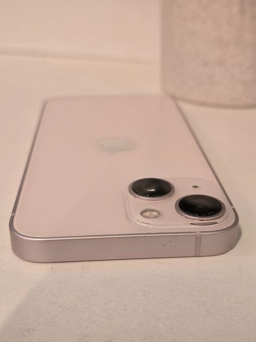 IPhone 13 mini 128GB в отличном состоянии