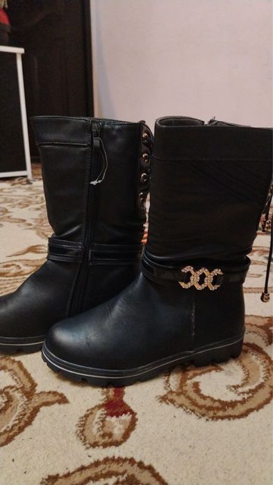 Янги Йош болалар ойок кийими