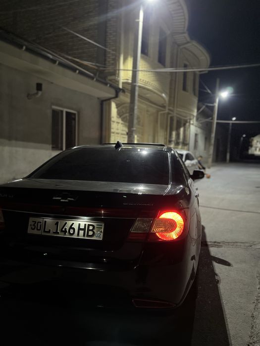 Chevrolet Epica.