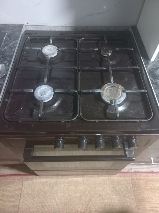 Gaz plitalar satiladi 2 Dana