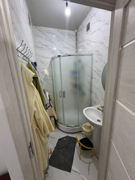 Yashnabod tumani olmos mahalla 3/5/16 srochna sotiladi