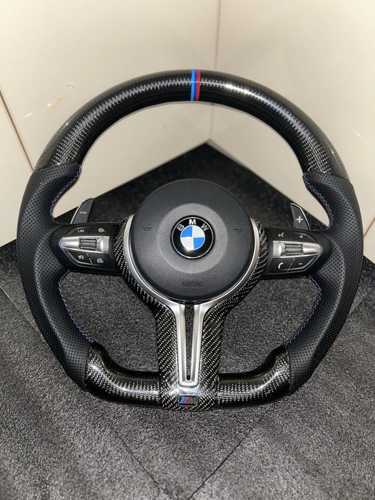 Volan BMW M pentru F10/F30/F01/X1/X3/X4/X5/X6 etc Piele Nappa/Carbon