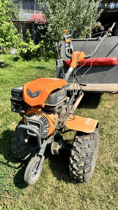 Motocultor + accesori si Remorca