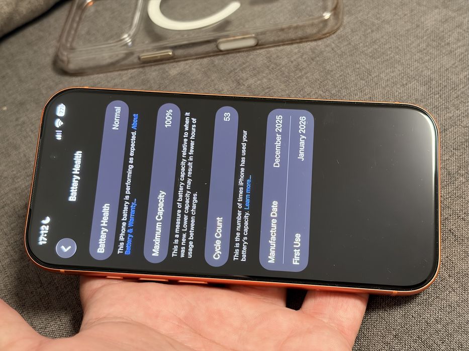 Iphone 17 pro 256gb cosmic orange 100% battery