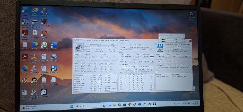 Vând URGENT  laptop I3, procesor generația I 10
