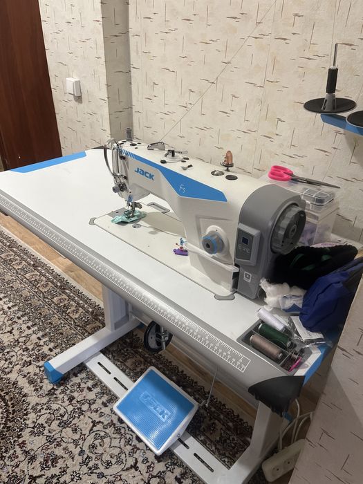 Швейная машина срочно