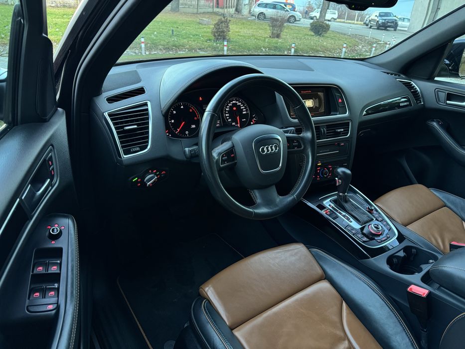 Audi Q5 S-line 2.0 TDI 2012