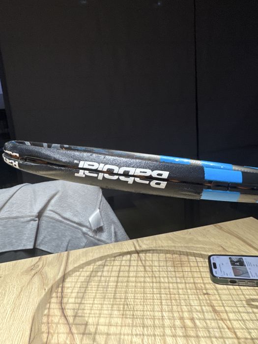 Две ракети Babolat pure drive VS 80€ едната 150€ двете