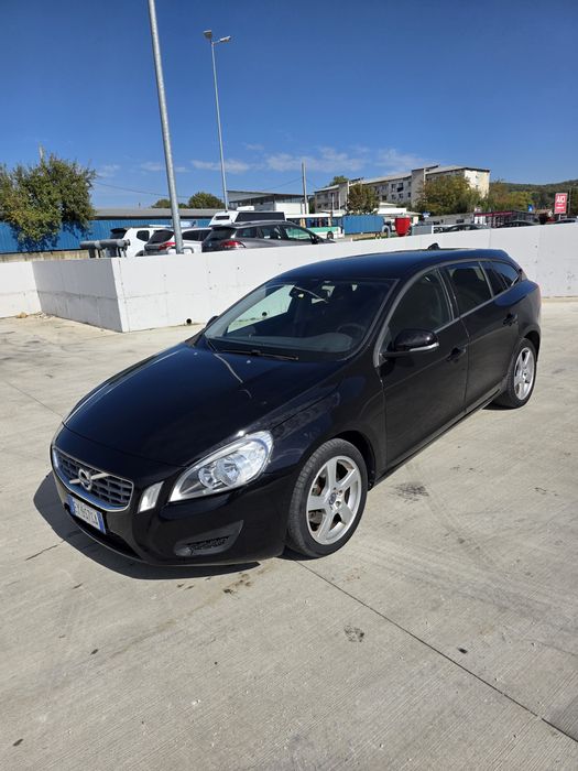VOLVO V60 2012 — imagine 2