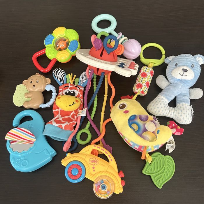 играчки за бебе сет