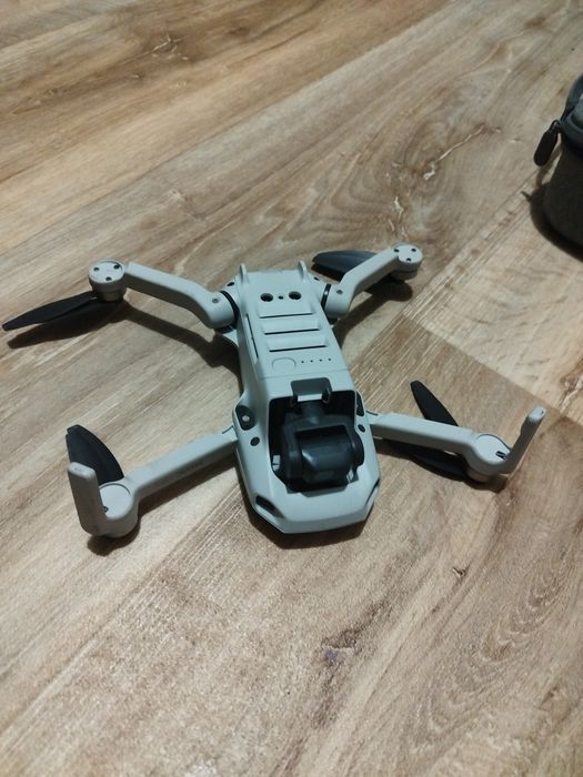 Дрон DJI Mavic Mini (Fly More Combo) - пълен комплект