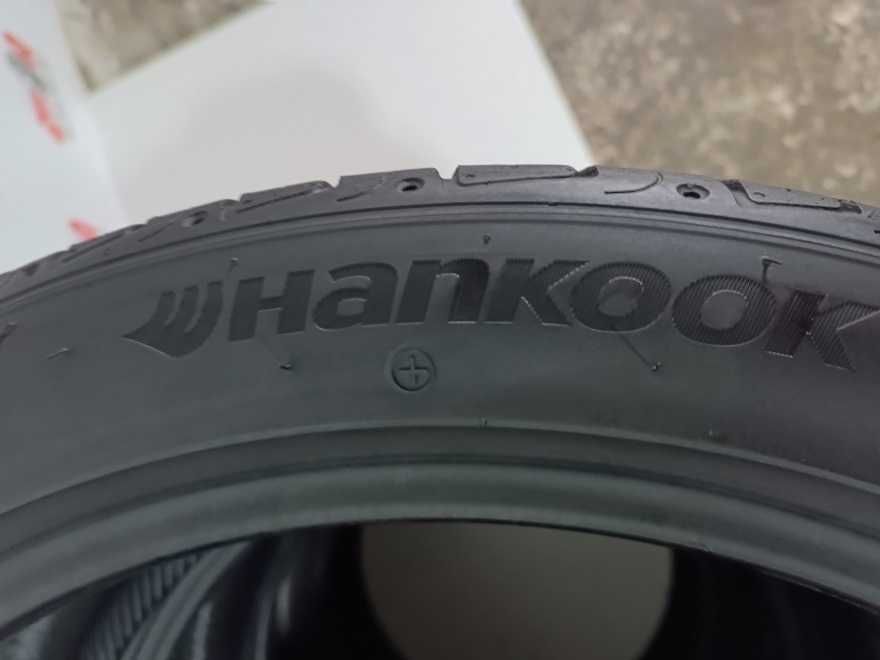 Anvelope 255/40/R20 101Y HANKOOK VARA 255 40 20 101Y CP-V20494