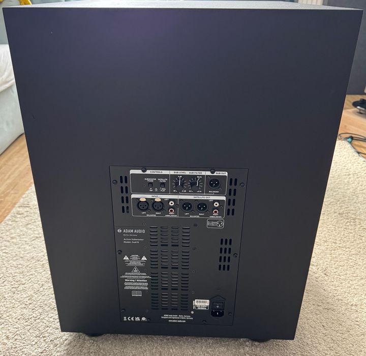 Subwoofer Adam Sub15 (Genelec, Apogee, RME, Neve, ATC, Yamaha)
