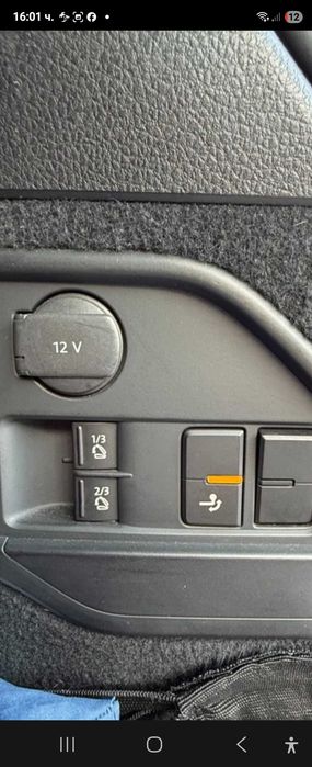 VW Touareg 4.2TDI V8 380к.с...R line ..KeyGo Dynaudio ..DISTRONIC