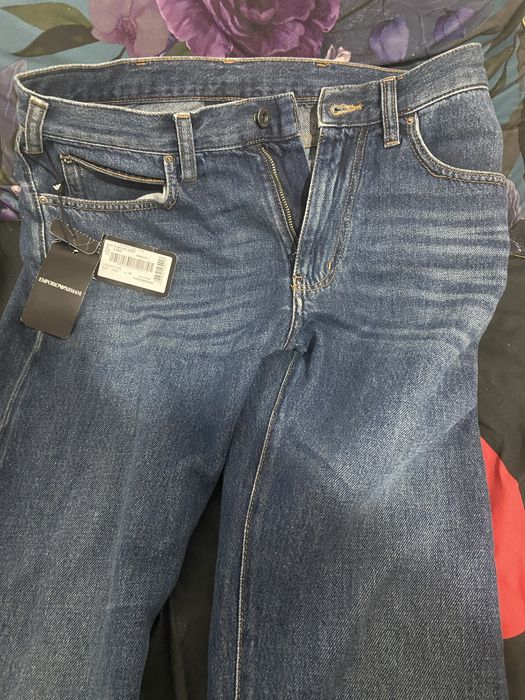 Vad blugi emprio armani  500 pret negociabil