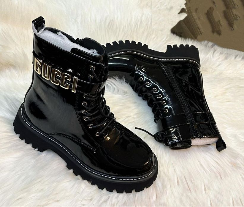 Ghete de dama imblanite, lacuite