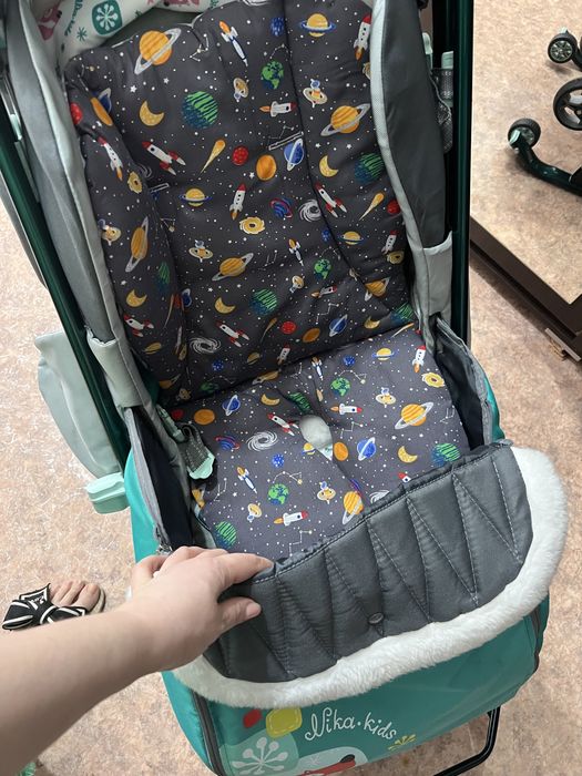 Продаются Санки-коляска Nika