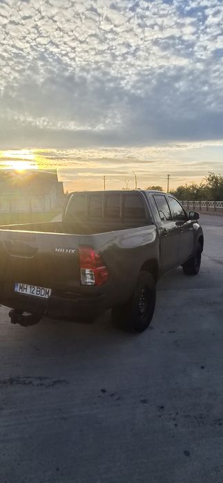 TOYOTA Hilux 2020 — imagine 4