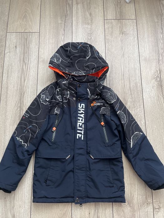 Веченняя куртка на мальчика