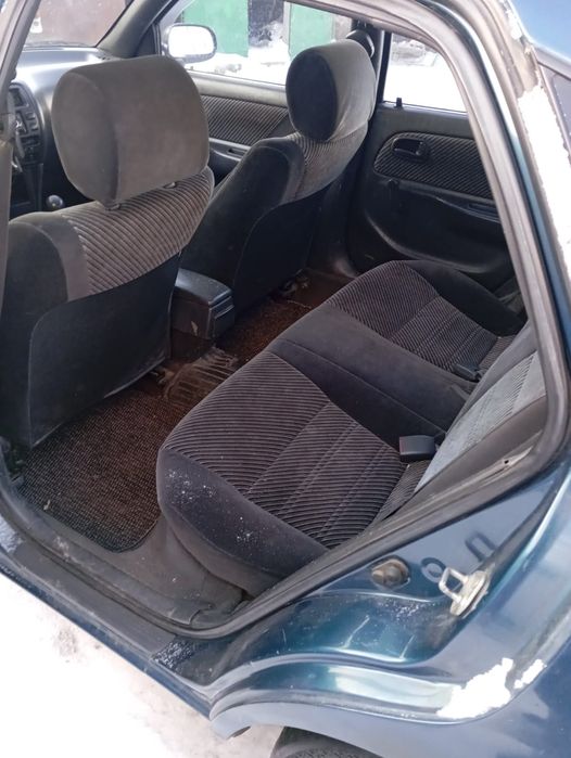 Продам таету королла !