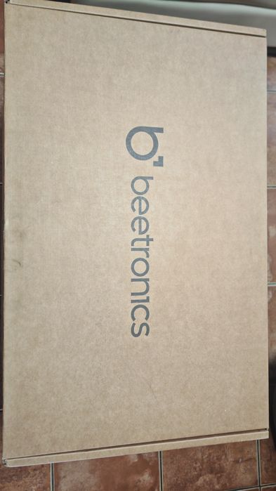 Monitor profesional/industrial Beetronics CC-TV 27 inci