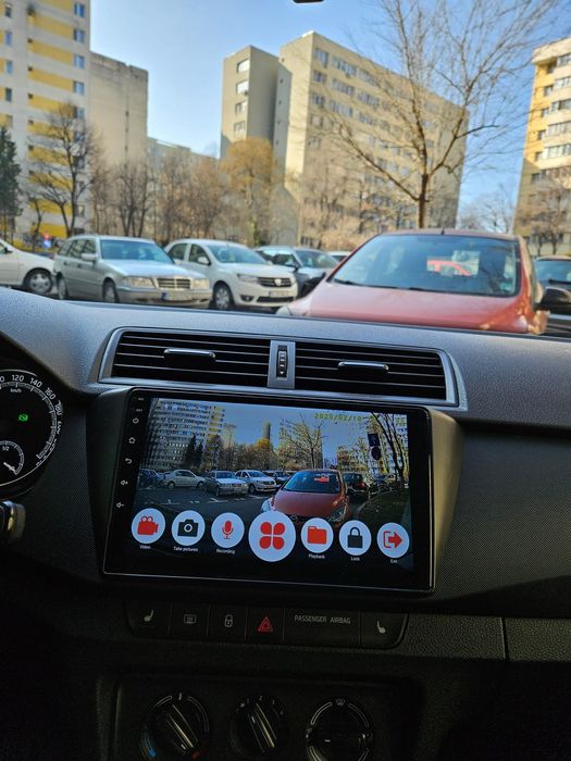 Navigație dedicată Skoda Fabia 3 WiFi BT Waze YouTube Maps