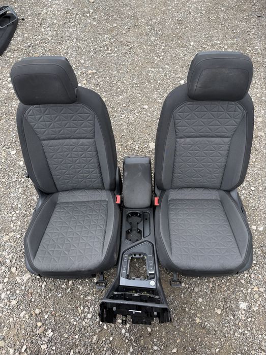 Interior / Tapiterie material VW Tiguan 5N 2016-2024