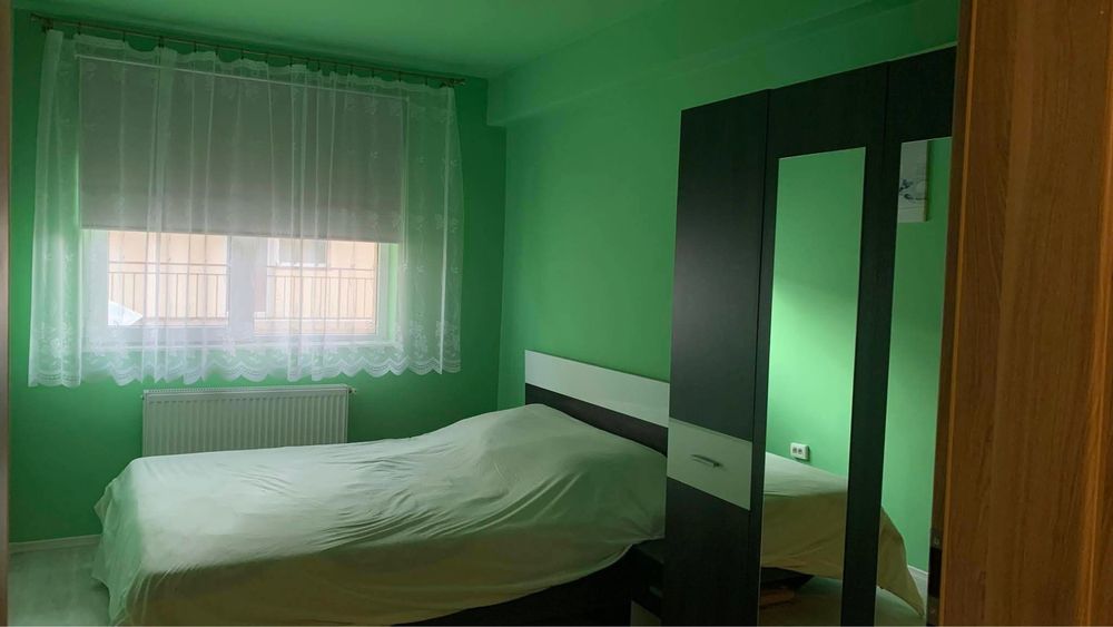 Inchiriez apartament Floresti, zona Eroilor,  3 camere, 75mp