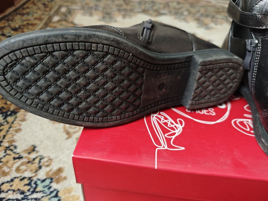 Обувь школьная р.38