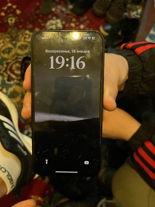 Айфон 13 продам хорошый