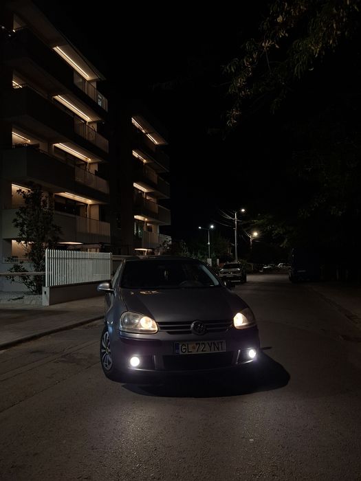 Vand Volkswagen golf 5 1.4mpi