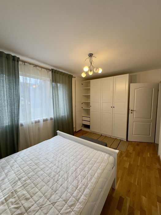 Inchiriez camera in apartament Metrou Gorjului Militari