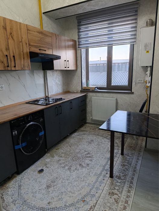 Тезда 1 хонали квартира арендага берилади Манзил Крытый