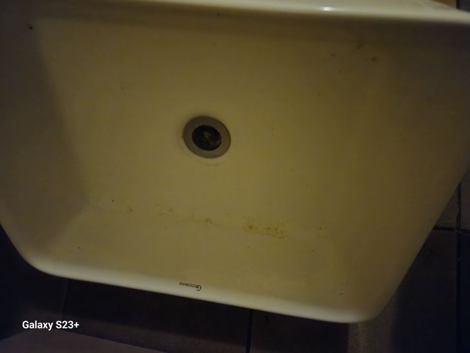 Раковина накладная