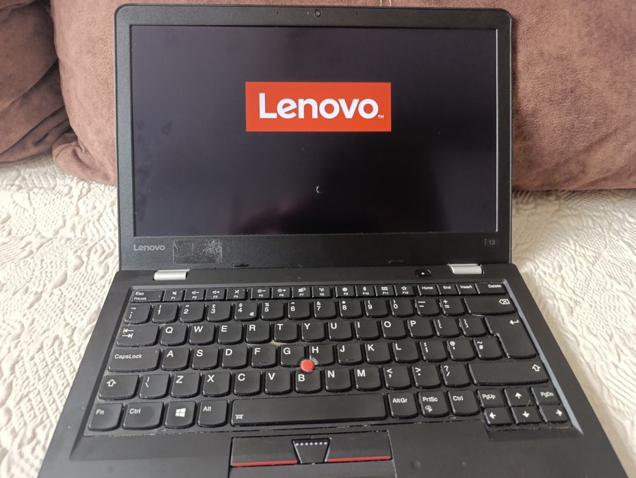 Laptop. Lenovo. Think Pad I5. 7200
