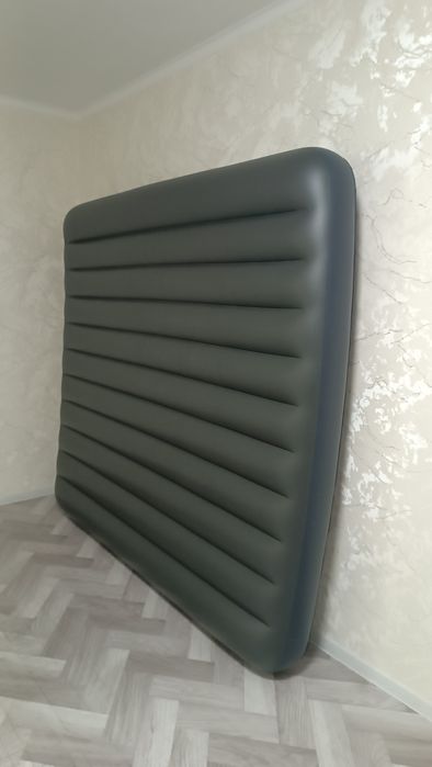 Продаю надувной матрас Intex