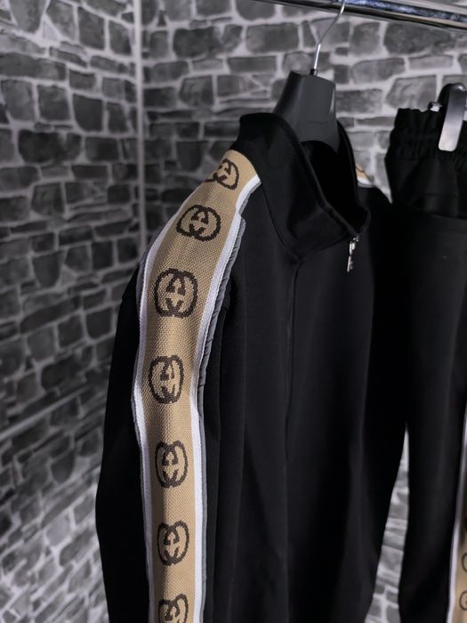 Мъжки екип високо качество