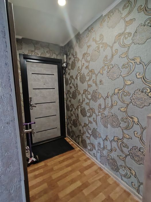 продам 3 комн кв