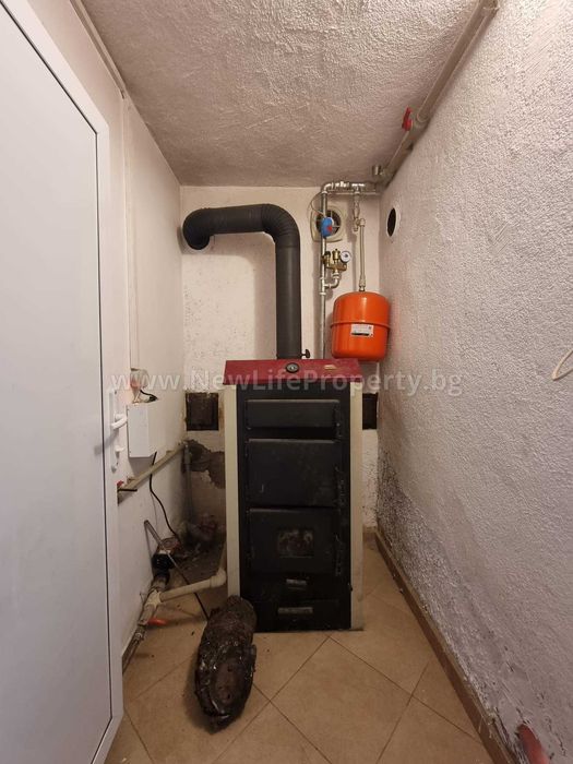 Продава се Къща в с. Дюлево, Област Бургас - 180 кв.м за 383 €/кв.м - Снимка #8