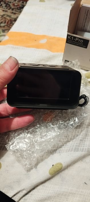 Цифрово FM радио часовник и двоен USB (1.1A+2.1A) за презареждане