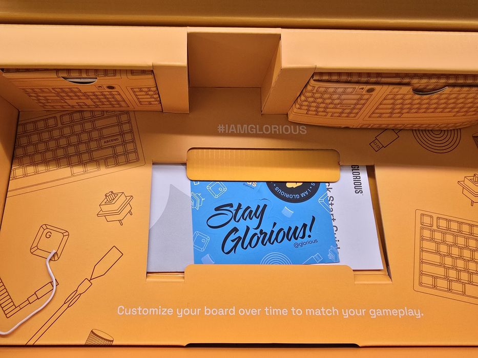 GLORIOUS  GMMK 3 pro 75% Гейминг клавиатура